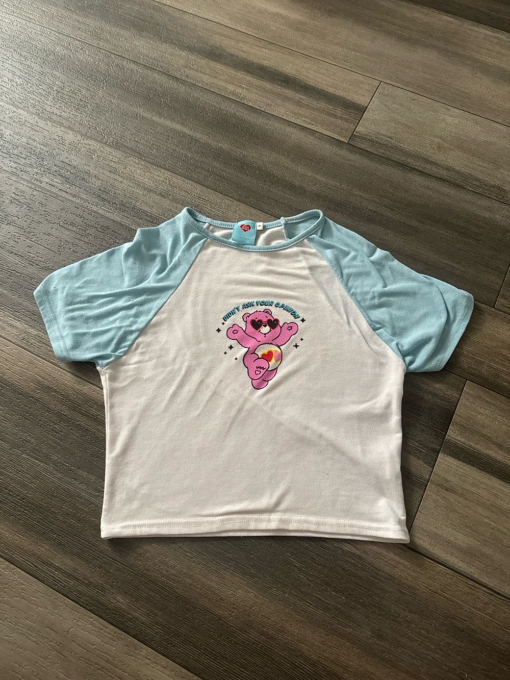 Dolls Kill Care Bears x Skinnydip: White & Blue Cropped Graphic T-Shirt, Size S